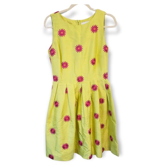 Celebration Fantastic Silk Chartreuse Dress with Hot Pink Flowers Size Medium - Picture 1 of 6